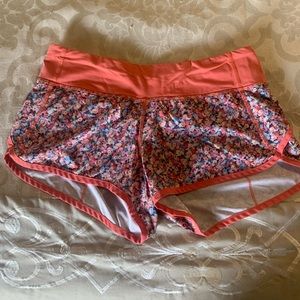 Lululemon speed shorts size 6